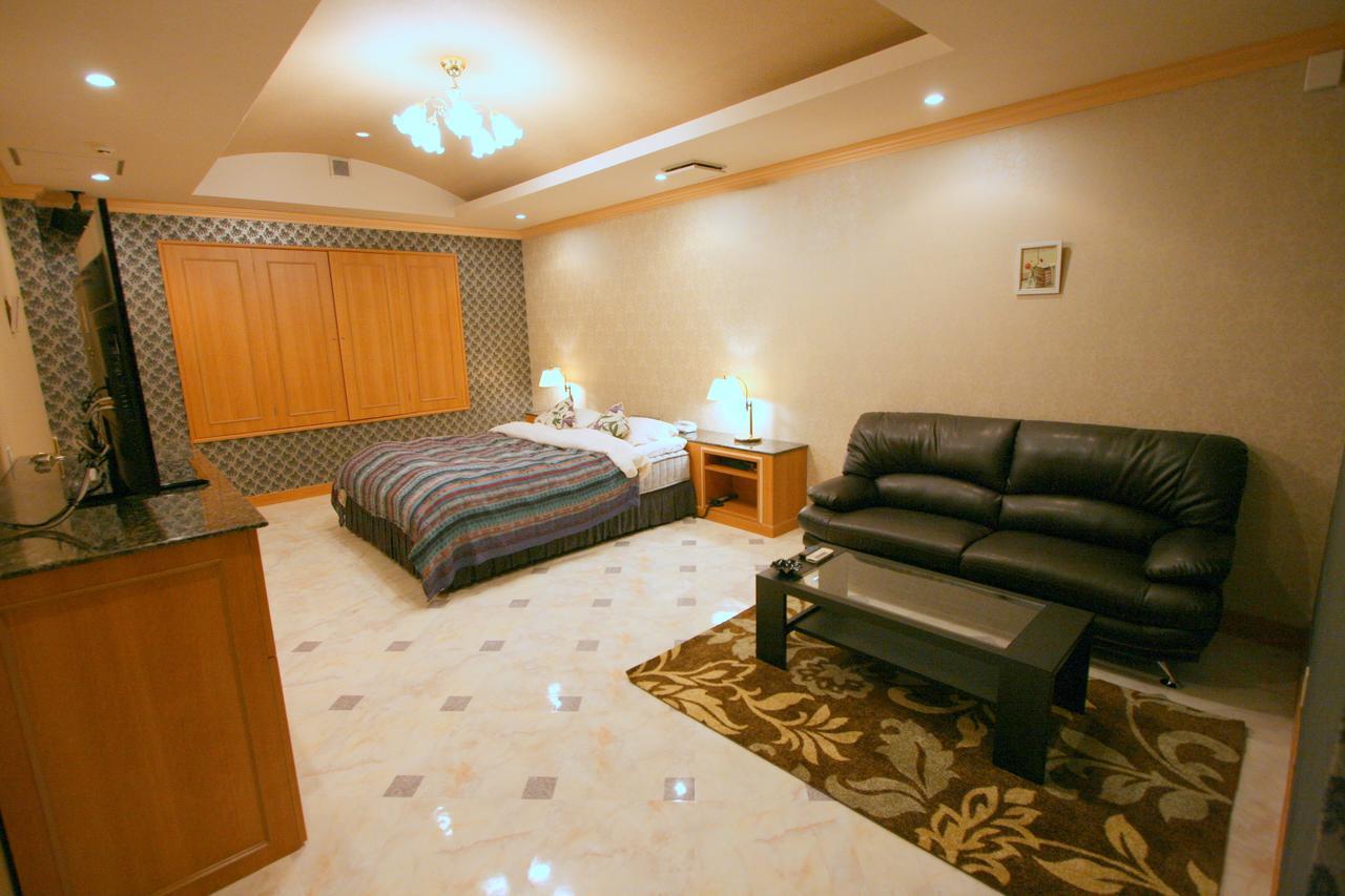 Hotel Sari Resort Takinoyashiro (Adults Only) Kato  Esterno foto